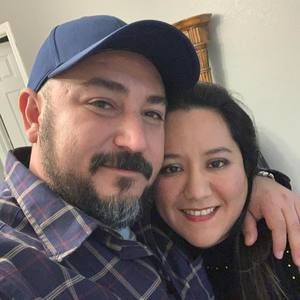 Meet your Posher, Cesar